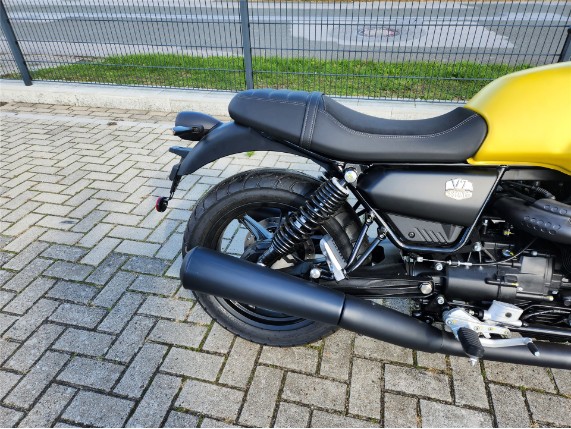 MOTO GUZZI V7 IV STONE E5, ZGUKZA000NM009251