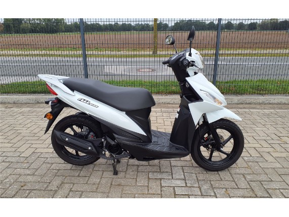 SUZUKI ADDRESS 110 UK, 0003136