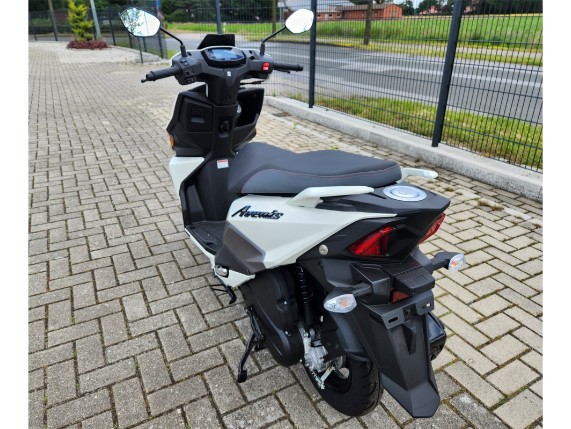 SUZUKI Avenis 125, 0003008