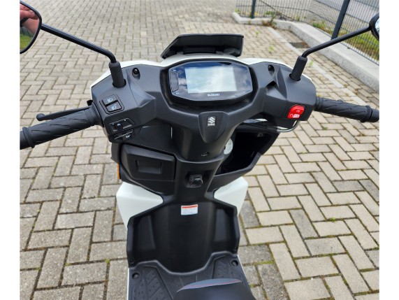 SUZUKI AVENIS 125, MB8EA12LZR8100096