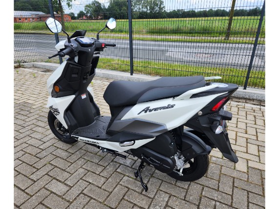SUZUKI AVENIS 125, MB8EA12LZR8100096