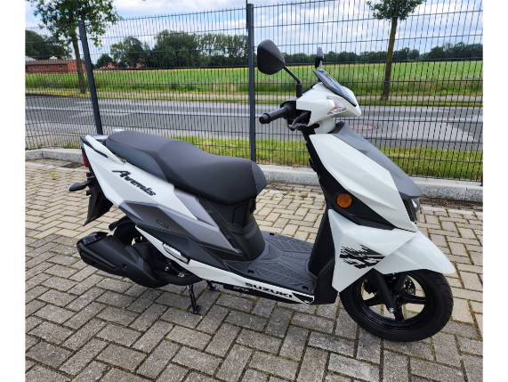 SUZUKI AVENIS 125, MB8EA12LZR8100096