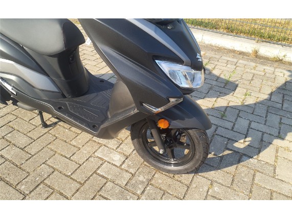 SUZUKI Burgmann 125, 0003044