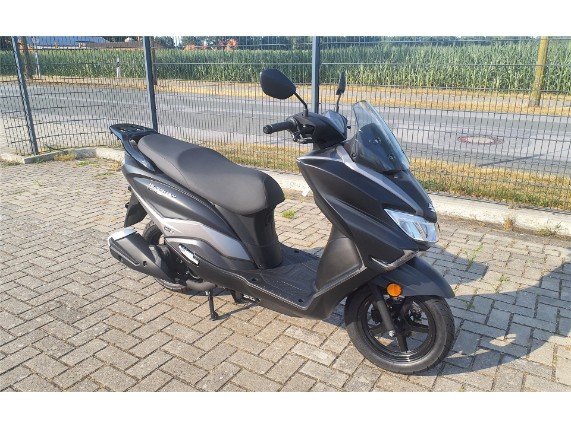 SUZUKI Burgmann 125, 0003044