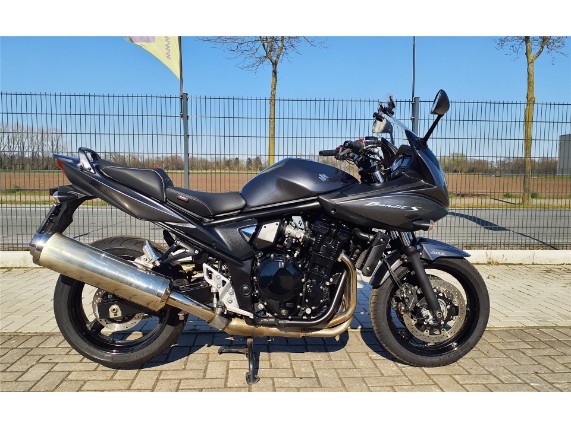 SUZUKI GSF 650 SA, JS1CZ112100102097