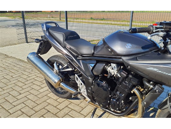 SUZUKI GSF 650 SA, JS1CZ112100102097