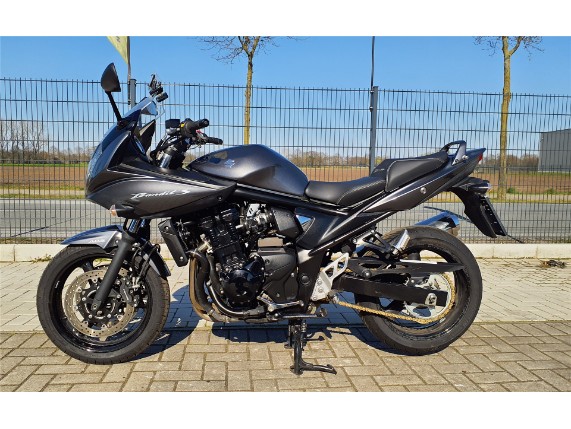 SUZUKI GSF 650 SA, JS1CZ112100102097