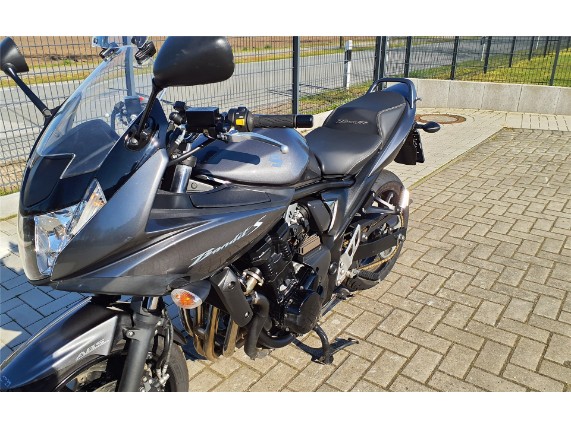 SUZUKI GSF 650 SA, JS1CZ112100102097