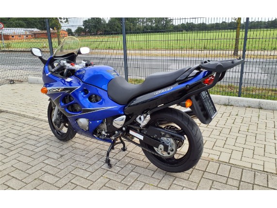 Suzuki GSX 600 F, JS1AJ111200108973