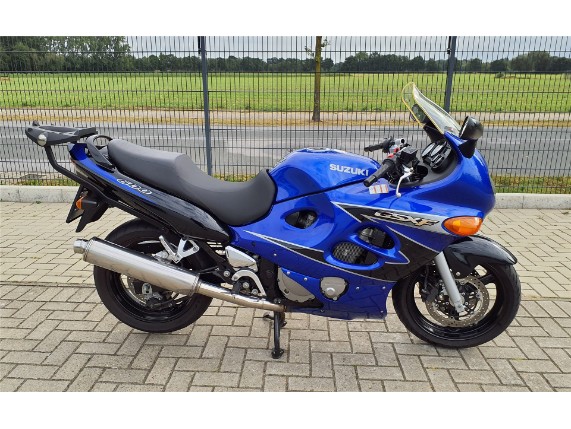 Suzuki GSX 600 F, JS1AJ111200108973