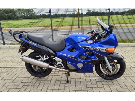 Suzuki GSX 600 F, JS1AJ111200108973