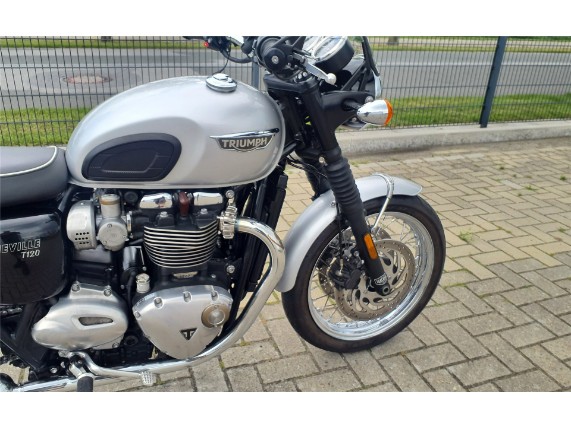 TRIUMPH BONNEVILLE 1200 T 120  ABS, 0002895