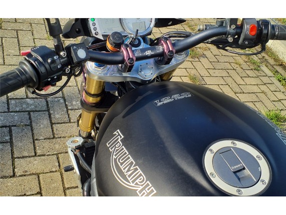 Triumph Speed Triple 1050, 0003085