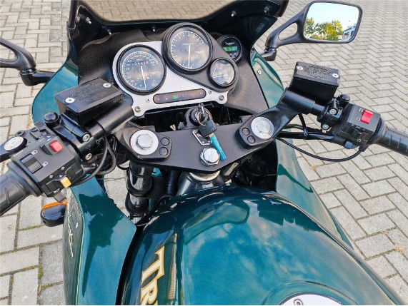 TRIUMPH SPRINT 900 TRIDENT, 0002809