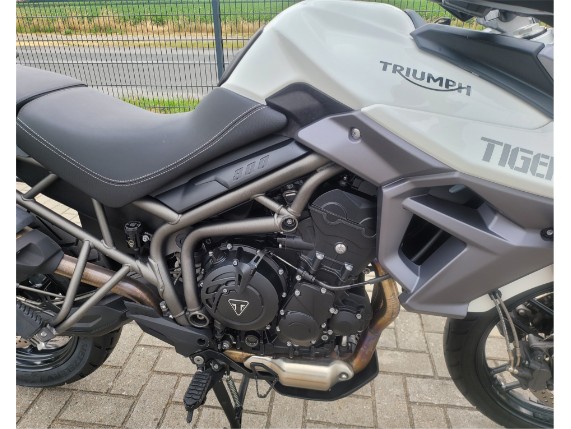 TRIUMPH TIGER 800 XRT ABS, SMTTRE17B8G734539