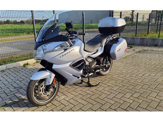 TRIUMPH TROPHY 1215 SE, 0002771
