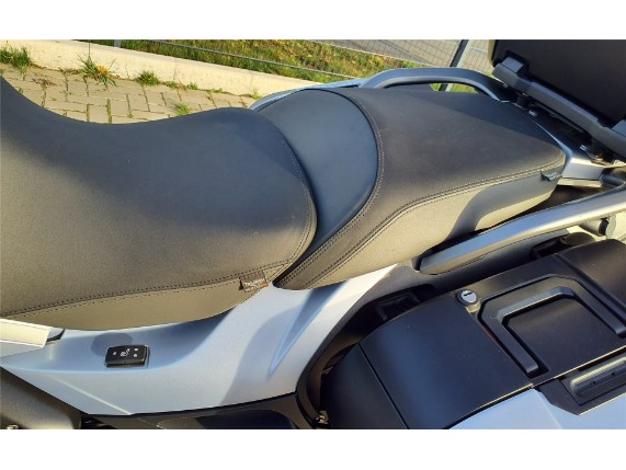 TRIUMPH TROPHY 1215 SE, 0002771