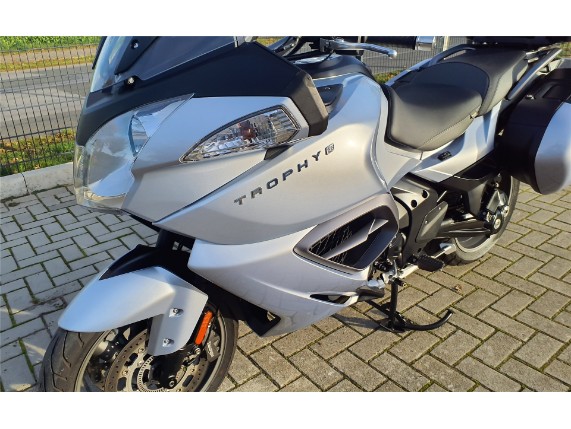 TRIUMPH TROPHY 1215 SE, 0002771