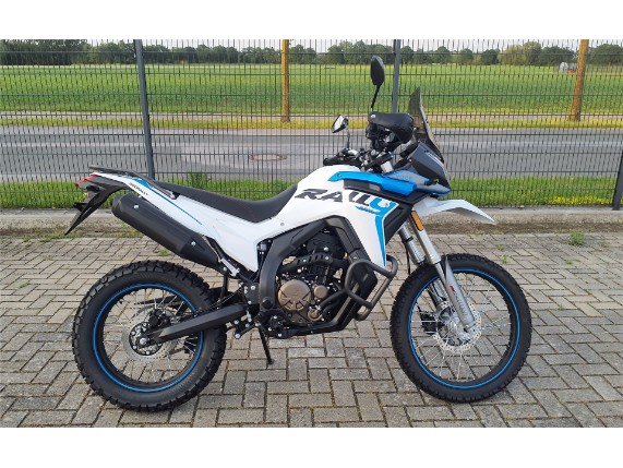 VOGE 300 Rally E5, 0003045