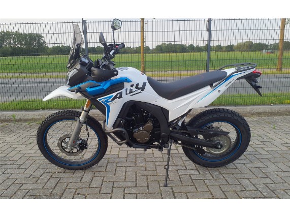 VOGE 300 Rally E5, 0003045