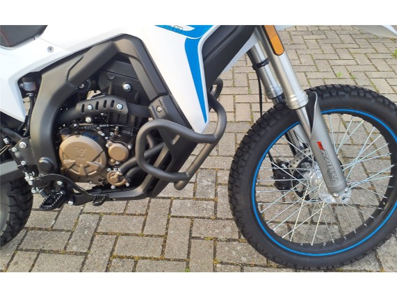 VOGE 300 Rally E5, 0003045
