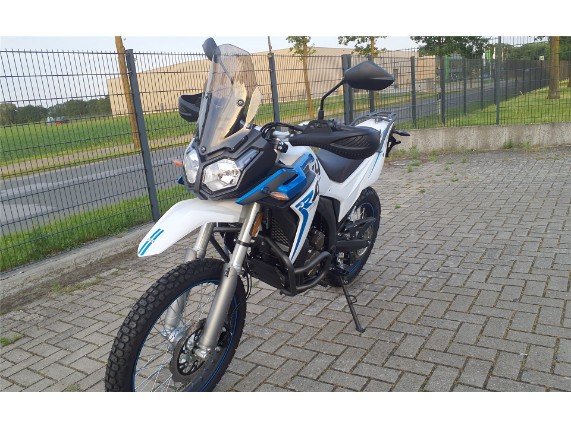 VOGE 300 Rally E5, 0003045