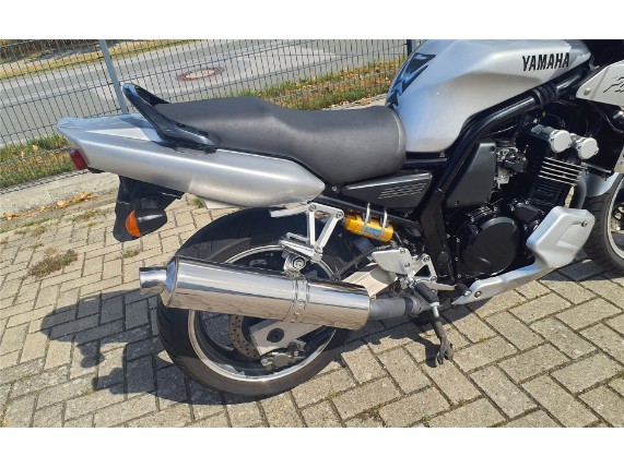 Yamaha FZS 600 FAZER, 0003119