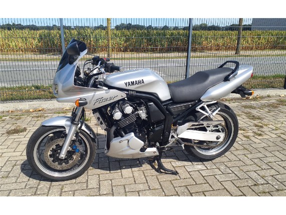Yamaha FZS 600 FAZER, 0003119
