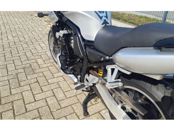 Yamaha FZS 600 FAZER, 0003119