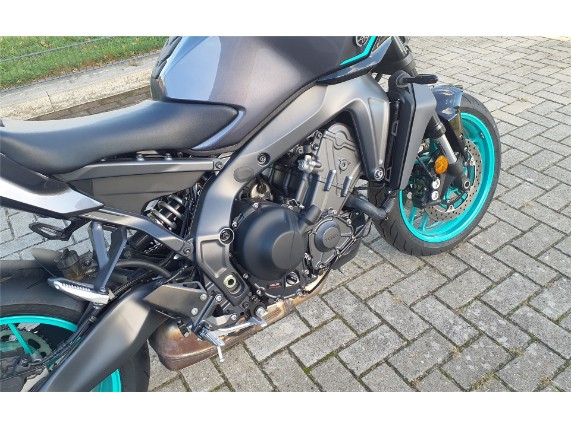 YAMAHA MT-09 ABS RN87, 0003148