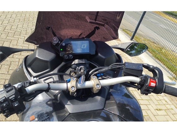 YAMAHA MXT 850 NIKEN, 0001566