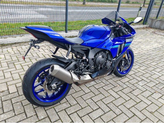 Yamaha YZF-R1, 0002760