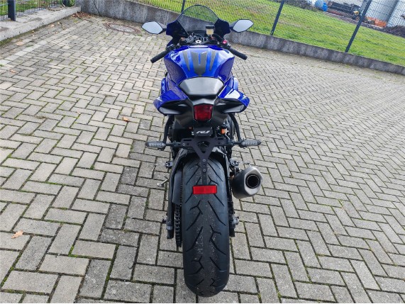 Yamaha YZF-R1, 0002760