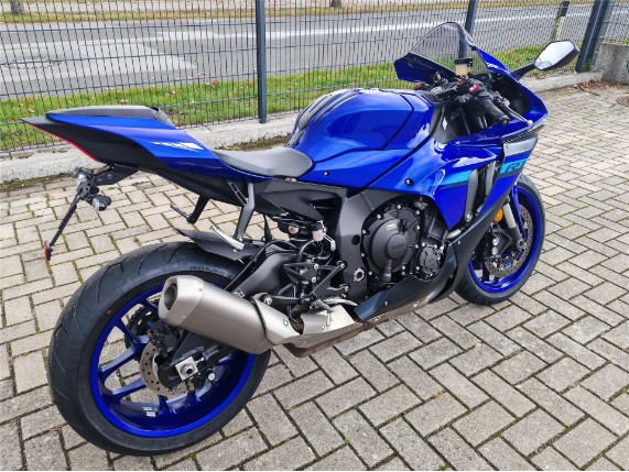 Yamaha YZF-R1, 0002760