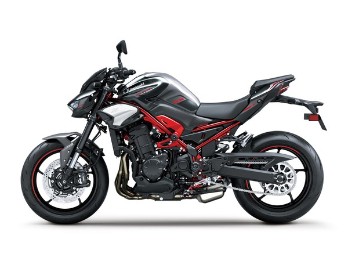 Z900