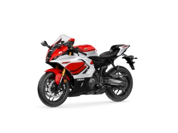 R7 mit viel Zubehör