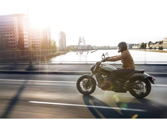 Kawasaki VULCAN S PERFORMANCE, 0037525