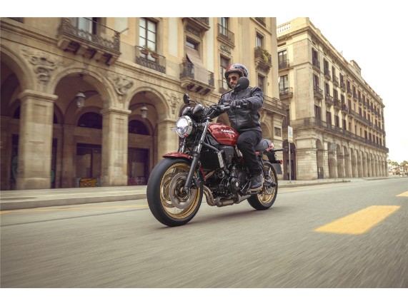 KAWASAKI Z650 RS, 0036898