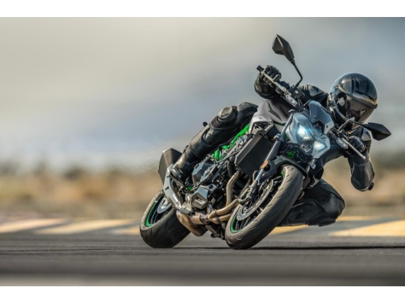KAWASAKI Z900, 0037245