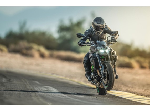 KAWASAKI Z900, 0037245