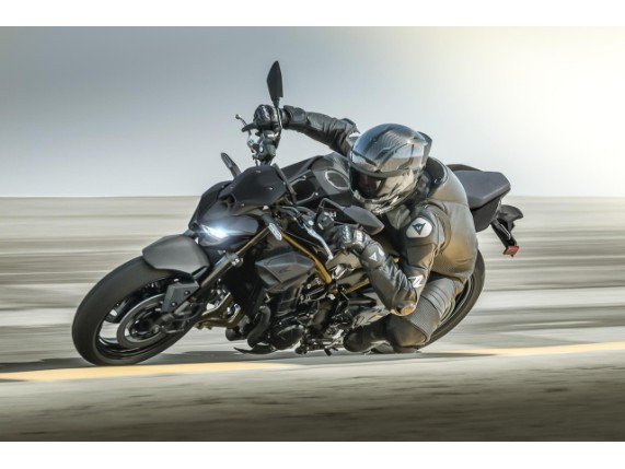 Kawasaki Z900, 0037394