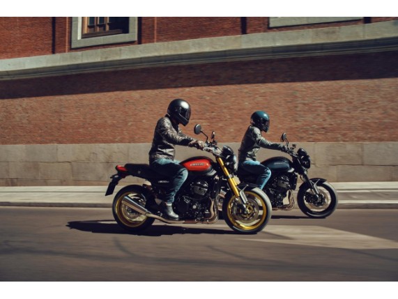 Kawasaki Z900RS Black Ball Edition, 0037514