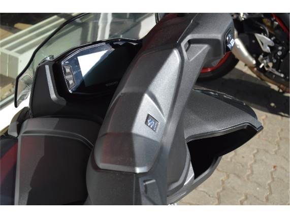 Suzuki Burgmann 125, 0036872