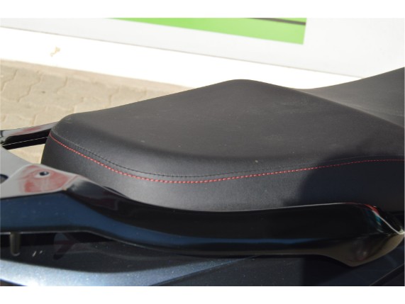 Suzuki Burgmann 125, 0036872