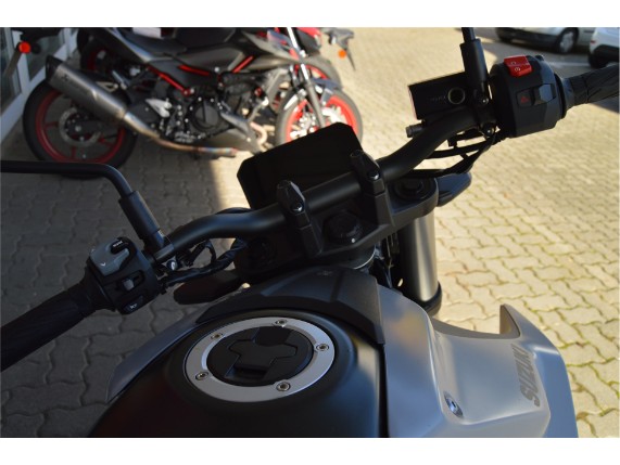 SUZUKI GSX-8S (35KW), 0036837