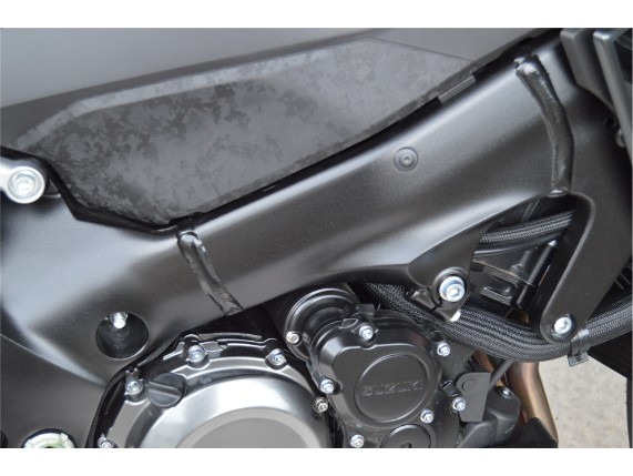 SUZUKI GSX-S1000, 0036870