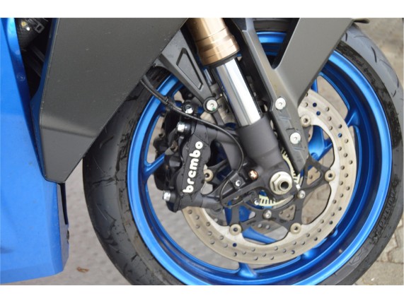 SUZUKI GSX-S1000 GT Travel Edition, 0035105