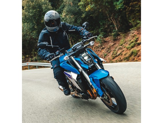 SUZUKI GSX-S950, JS1EK21LZR7100080
