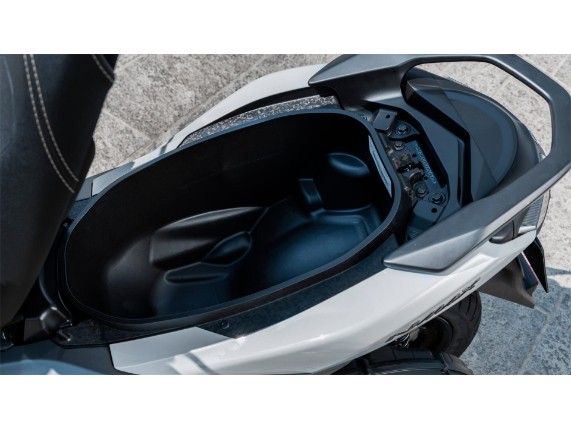 Yamaha "NMax 125 Tech Max", 0037586