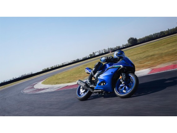 YAMAHA YZF-R125, VG5RE472000001735